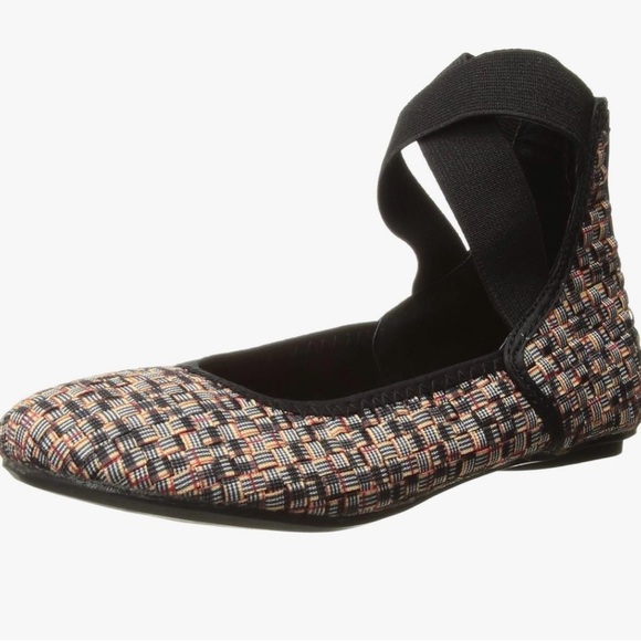 NIB KIDS BERNIE MEV MONICA K BIG GIRLS ZIPPER BACK BALLET FLAT SIZE 34 / U.S. 2 - Picture 2 of 9